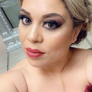 Meet your Posher, Magaly